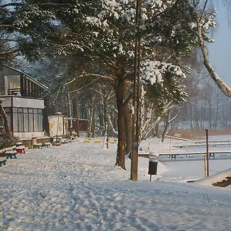 Osrodek Niezamysl 3* Zaniemysl