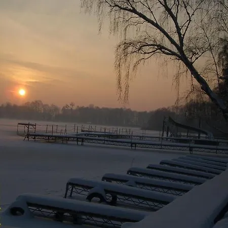 Osrodek Niezamysl Parque de vacaciones